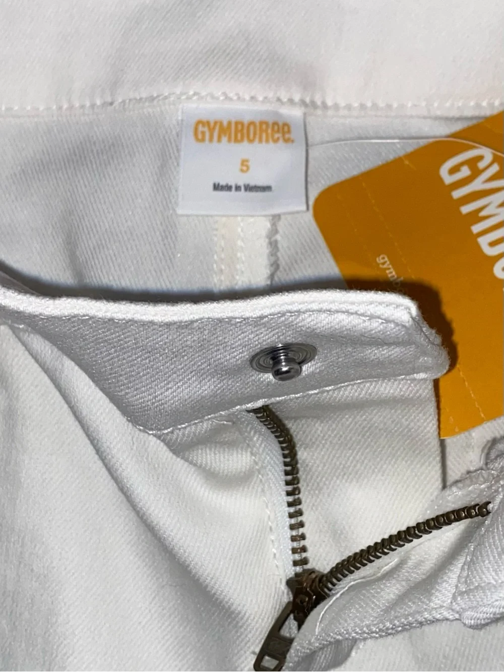 Gymboree Girls Solid White Bermuda Shorts Size 5